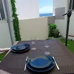 公寓 Avec Terrasse Et Vue *