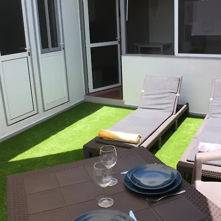 公寓 Avec Terrasse Et Vue